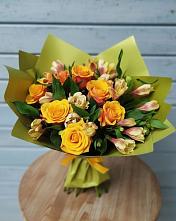 Букет цветов из:  Альстромерии и Розы в Ефремове