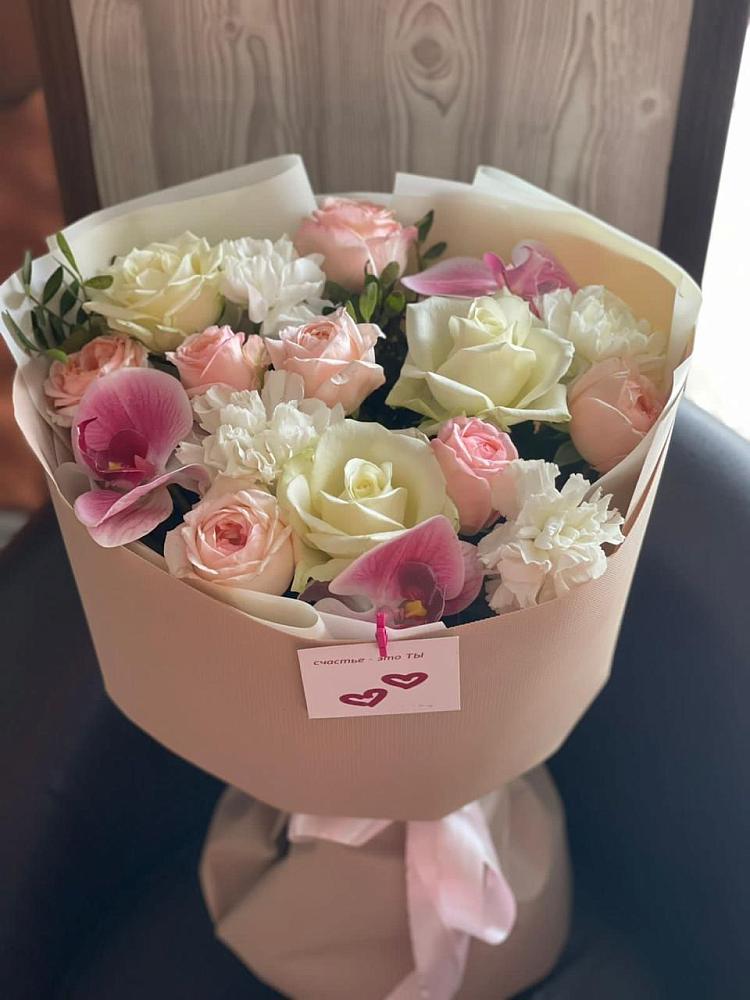 Букет цветов из: Орхидеи, Розы и Гвоздики в Ефремове