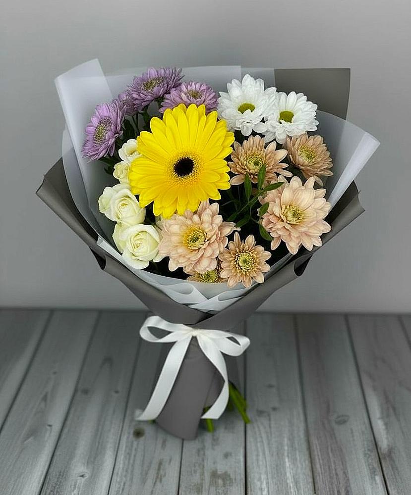 Букет цветов из: Розы, Герберы и Хризантемы в Ефремове