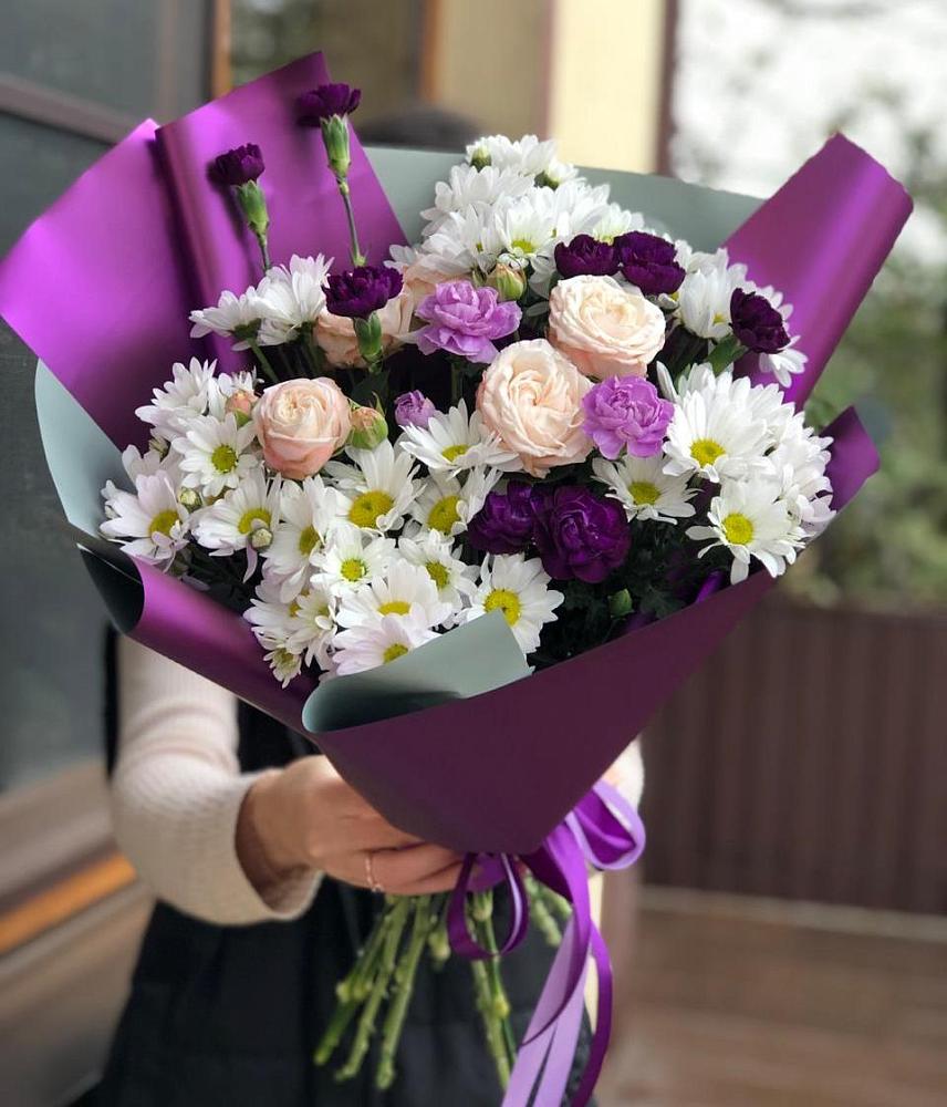 Букет цветов из: Хризантемы, Гвоздики и Розы в Ефремове