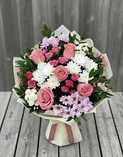 Букет цветов из:  Альстромерии, Гвоздики, Розы и Хризантемы в Ефремове