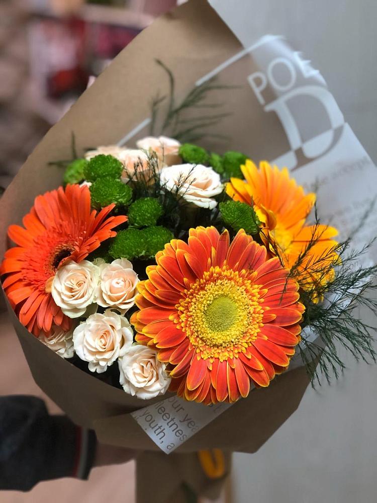 Букет цветов из: Герберы, Хризантемы и Розы в Ефремове